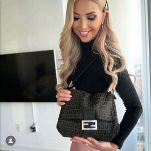 FENDI Zucca Mama Baguette (Vintage)